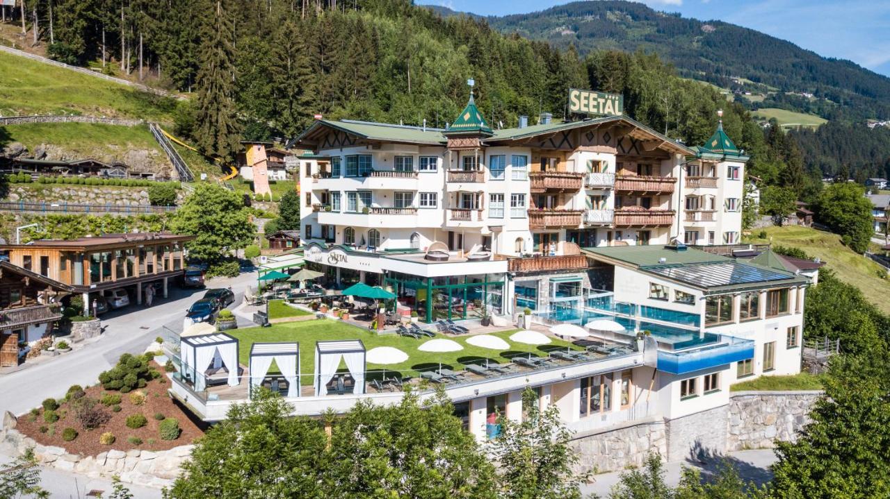 Alpin Family Resort Seetal คัลเทนบาค ภายนอก รูปภาพ